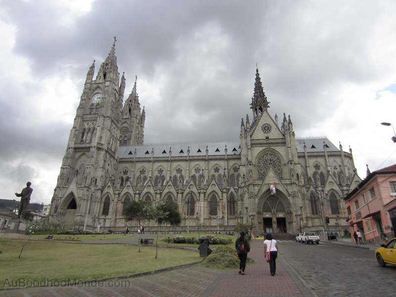 Equateur - Quito - Basilica del Voto Nacional