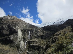 Perou - Glacier et Cascade Cordillera Blanca
