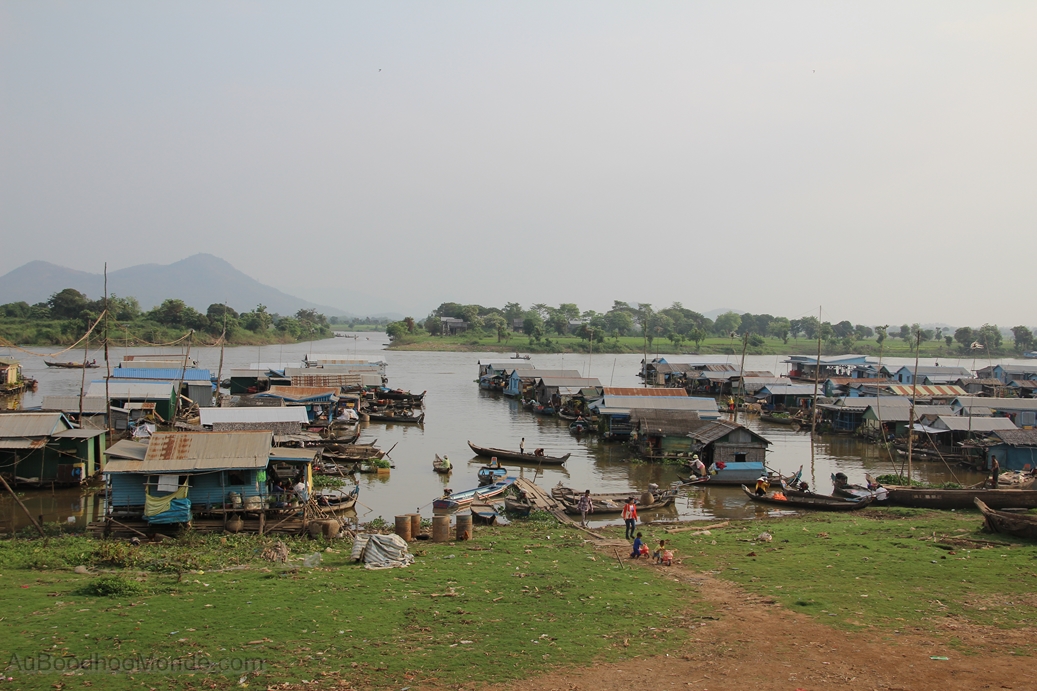 Cambodge - Kompong Chhnang Village flottant vietnanmien